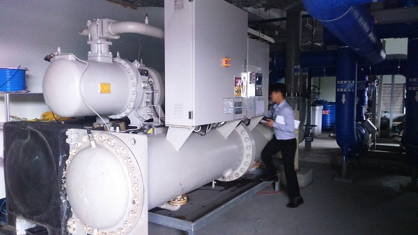 Máy lạnh CHILLER CARRIER